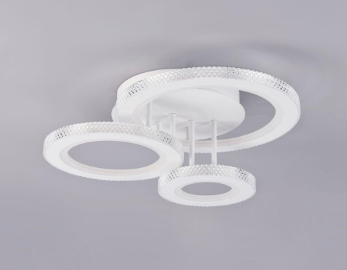 Потолочная светодиодная люстра Ambrella light Acrylica Original FA8867 Потолочная светодиодная люстра Ambrella light Acrylica Original FA8867