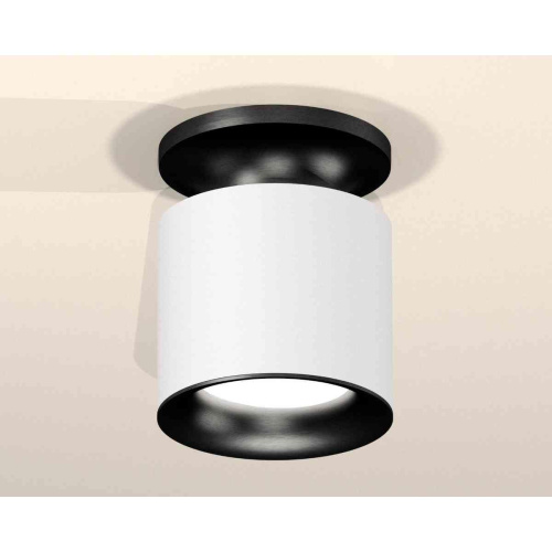 Комплект накладного светильника Ambrella light Techno Spot XS7401082 SWH/PBK белый песок/черный полированный (N7926, C7401, N7011) Комплект накладного светильника Ambrella light Techno Spot XS7401082 SWH/PBK белый песок/черный полированный (N7926, C7401, N7011)