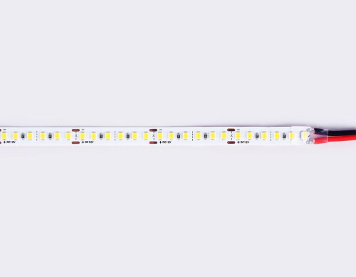 Светодиодная лента Ambrella Light 14,4W/m 180LED/m 2835SMD теплый белый 5M GS1301 Светодиодная лента Ambrella Light 14,4W/m 180LED/m 2835SMD теплый белый 5M GS1301