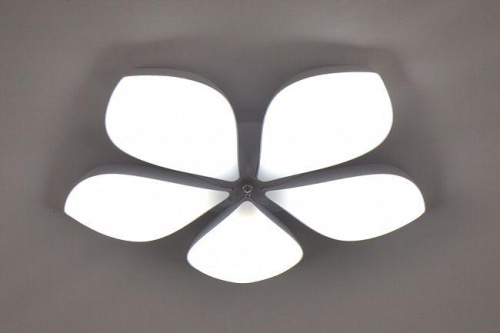 Потолочная светодиодная люстра Escada 10235/5LED (85W) Потолочная светодиодная люстра Escada 10235/5LED (85W)