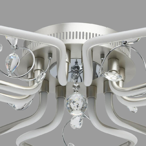 Потолочная светодиодная люстра MW-Light Ивонна 459011805 Потолочная светодиодная люстра MW-Light Ивонна 459011805