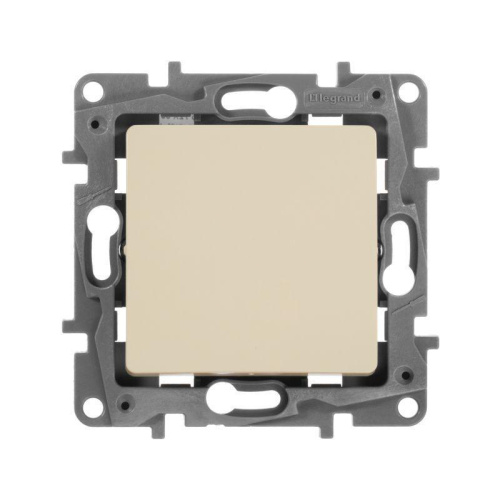 Переключатель одноклавишный промежуточный Legrand Etika 10A 250V слоновая кость 672309 Переключатель одноклавишный промежуточный Legrand Etika 10A 250V слоновая кость 672309