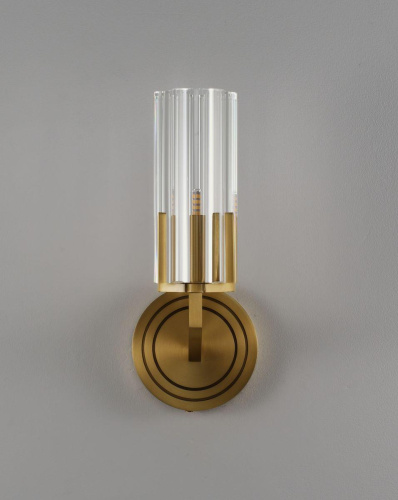 Бра Moderli Brass V11015-1W Бра Moderli Brass V11015-1W
