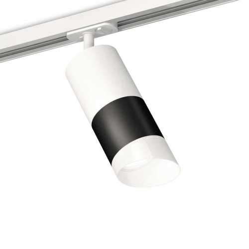 Комплект трекового светильника Ambrella light Track System XT (A2536, C7421, A2011, C7402, N7175) XT7402092 Комплект трекового светильника Ambrella light Track System XT (A2536, C7421, A2011, C7402, N7175) XT7402092