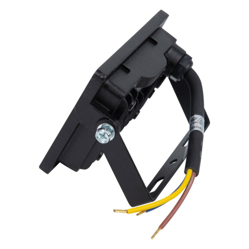Прожектор светодиодный Volpe ULF-Q517 20W/3000K IP65 220-240V Black UL-00011633 Прожектор светодиодный Volpe ULF-Q517 20W/3000K IP65 220-240V Black UL-00011633