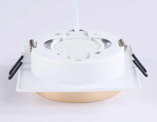 Встраиваемый светильник Ambrella Light Techno Spot GX53 Acrylic tech TN5230 Встраиваемый светильник Ambrella Light Techno Spot GX53 Acrylic tech TN5230