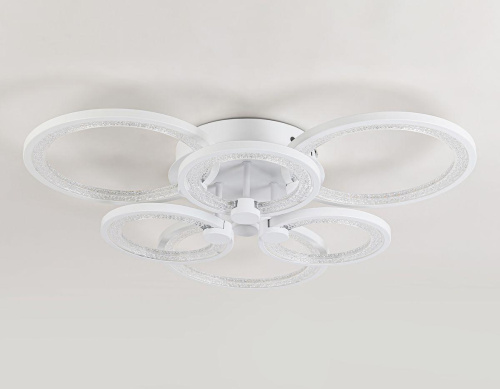 Потолочная светодиодная люстра Ambrella light Acrylica Original FA4085 Потолочная светодиодная люстра Ambrella light Acrylica Original FA4085