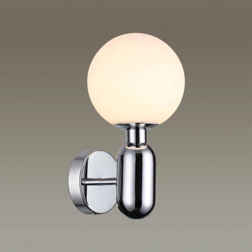 Бра Odeon Light Pendant Okia 4670/1W Бра Odeon Light Pendant Okia 4670/1W