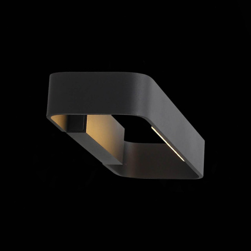 Настенный светодиодный светильник ST Luce Listelli SL454.401.01 Настенный светодиодный светильник ST Luce Listelli SL454.401.01