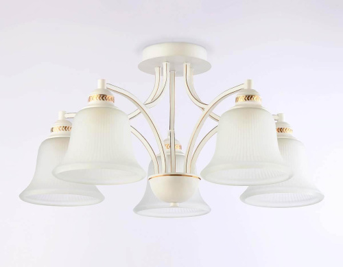Потолочная люстра Ambrella light Traditional TR3050 Потолочная люстра Ambrella light Traditional TR3050