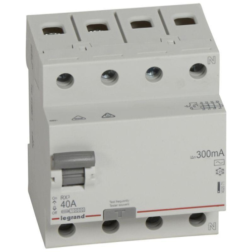 Выключатель дифференциального тока Legrand RX3 4П 40А 300мА AC 402071 Выключатель дифференциального тока Legrand RX3 4П 40А 300мА AC 402071