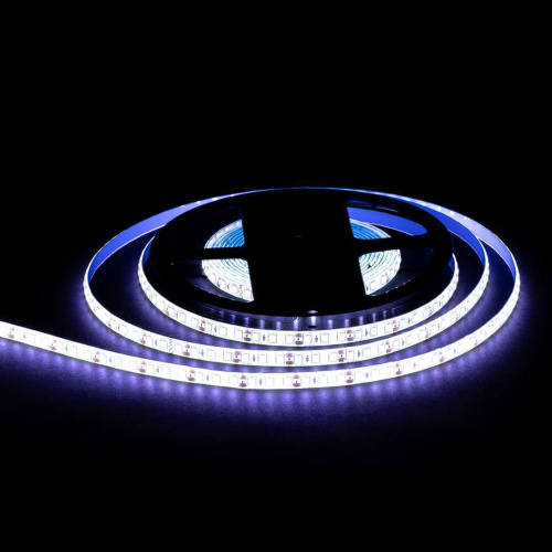 Светодиодная лента OGM 9,6W/m 120LED/m 2835SMD холодный белый 5M LSE-261 Светодиодная лента OGM 9,6W/m 120LED/m 2835SMD холодный белый 5M LSE-261