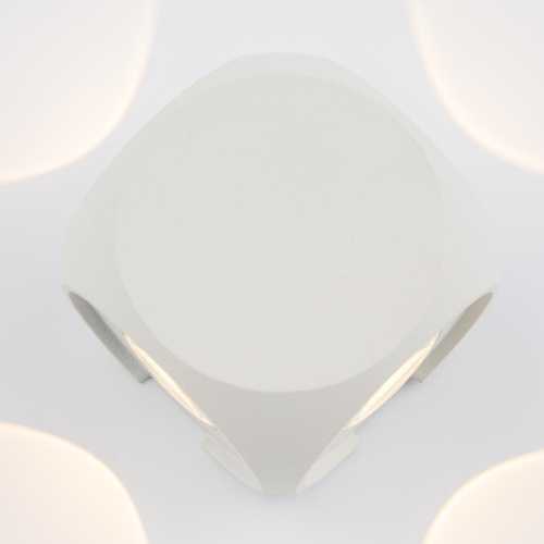 Уличный настенный светодиодный светильник Maytoni Knightsbridge O014WL-L4W Уличный настенный светодиодный светильник Maytoni Knightsbridge O014WL-L4W