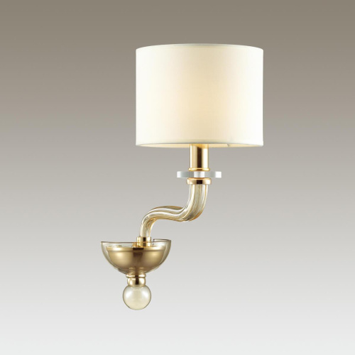 Бра Odeon Light Modern Vosta 4727/1W Бра Odeon Light Modern Vosta 4727/1W
