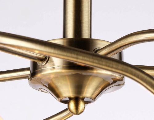 Потолочная люстра Ambrella light Traditional TR3199 Потолочная люстра Ambrella light Traditional TR3199