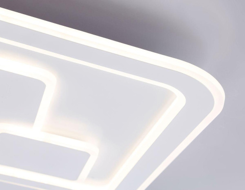 Потолочный светодиодный светильник Ambrella light Acrylica Disk FA7712 Потолочный светодиодный светильник Ambrella light Acrylica Disk FA7712