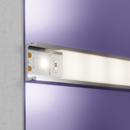 Светодиодная лента Maytoni Technical 14,4W/m 60LED/m 5050SMD дневной белый 5M 10129 Светодиодная лента Maytoni Technical 14,4W/m 60LED/m 5050SMD дневной белый 5M 10129