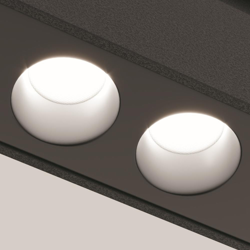 Трековый светодиодный светильник Maytoni Technica Points TR031-4-18W3K-S-DS-B Трековый светодиодный светильник Maytoni Technica Points TR031-4-18W3K-S-DS-B