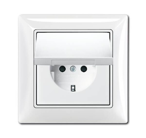 Розетка ABB Basic55 Schuko с/з 16A 250V IP44 с крышкой безвинтовой зажим альпийский белый 2CKA002018A1505 Розетка ABB Basic55 Schuko с/з 16A 250V IP44 с крышкой безвинтовой зажим альпийский белый 2CKA002018A1505