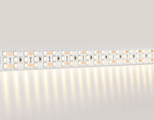 Светодиодная лента Ambrella Light 26W/m 324LED/m 2835SMD теплый белый 5M GS3901 Светодиодная лента Ambrella Light 26W/m 324LED/m 2835SMD теплый белый 5M GS3901