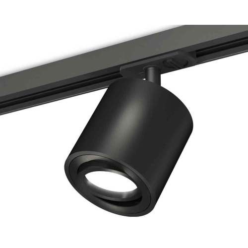 Комплект трекового светильника Ambrella light Track System XT7532020 SBK/PBK черный песок/черный полированный (A2537, C7532, N7002) Комплект трекового светильника Ambrella light Track System XT7532020 SBK/PBK черный песок/черный полированный (A2537, C7532, N7002)