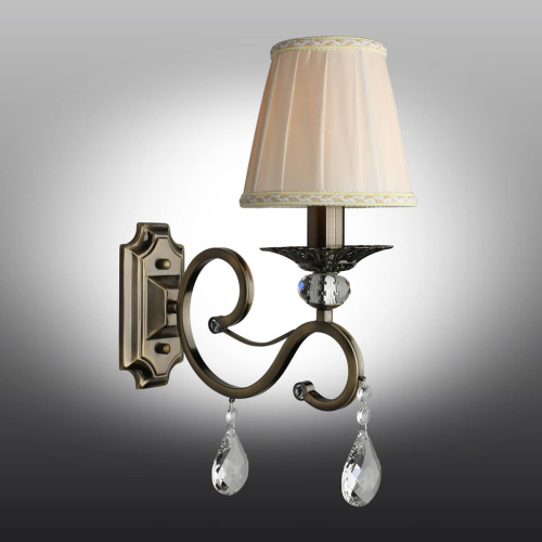 Бра Omnilux Mezzano OML-79111-01 Бра Omnilux Mezzano OML-79111-01