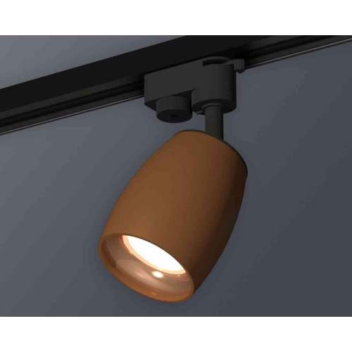 Комплект трекового светильника Ambrella light Track System XT1124035 SCF/PPG кофе песок/золото розовое полированное (A2521, C1124, N7015) Комплект трекового светильника Ambrella light Track System XT1124035 SCF/PPG кофе песок/золото розовое полированное (A2521, C1124, N7015)