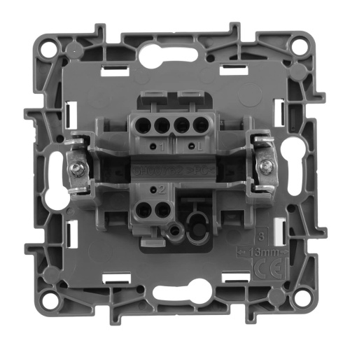 Выключатель кнопочный одноклавишный Legrand Etika 6A 250V алюминий 672414 Выключатель кнопочный одноклавишный Legrand Etika 6A 250V алюминий 672414