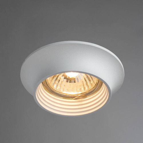 Встраиваемый светильник Arte Lamp Cromo A1061PL-1WH Встраиваемый светильник Arte Lamp Cromo A1061PL-1WH