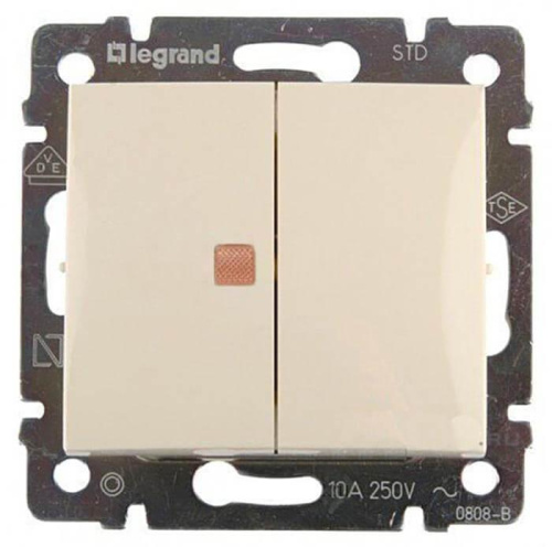 Переключатель двухклавишный Legrand Valena 10A 250V с подсветкой cлоновая кость 774345 Переключатель двухклавишный Legrand Valena 10A 250V с подсветкой cлоновая кость 774345