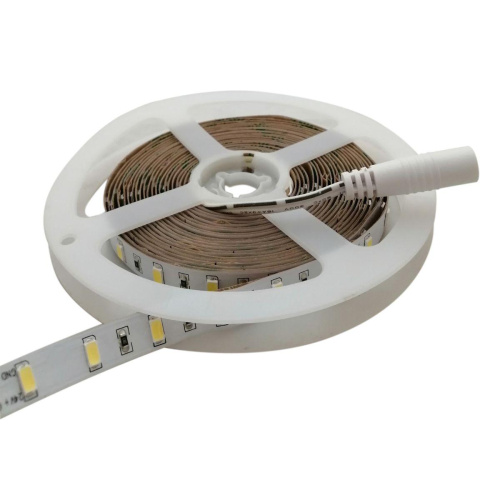 Светодиодная лента Apeyron 22W/m 60LED/m 5630SMD дневной белый 5M 00-322 Светодиодная лента Apeyron 22W/m 60LED/m 5630SMD дневной белый 5M 00-322