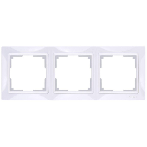 Рамка Werkel Snabb Basic на 3 поста белый WL03-Frame-03 4690389098758 Рамка Werkel Snabb Basic на 3 поста белый WL03-Frame-03 4690389098758