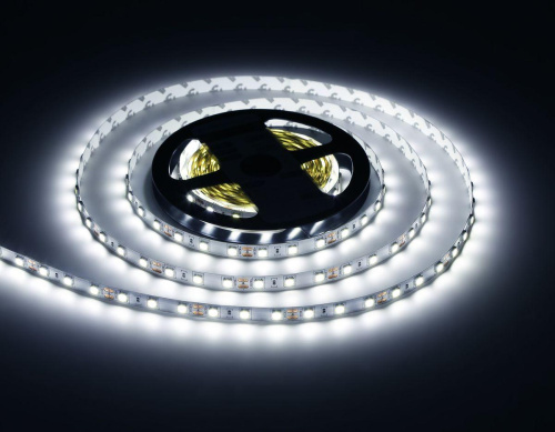 Светодиодная лента Ambrella Light 14,4W/m 60LED/m 5050SMD холодный белый 5M GS4003 Светодиодная лента Ambrella Light 14,4W/m 60LED/m 5050SMD холодный белый 5M GS4003