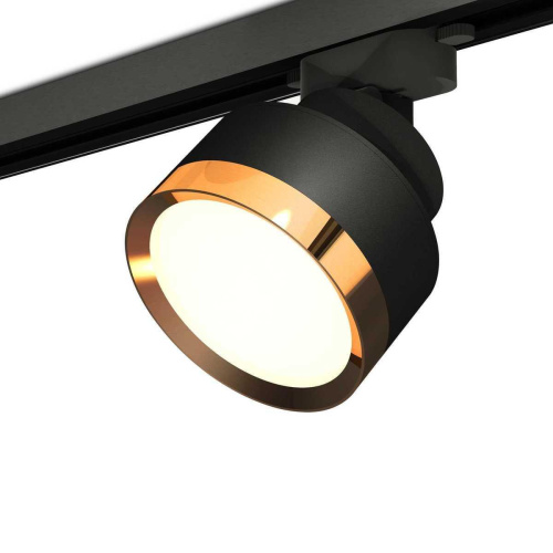Комплект трекового светильника Ambrella light Track System XT (A2526, A2106, C8102, N8124) XT8102004 Комплект трекового светильника Ambrella light Track System XT (A2526, A2106, C8102, N8124) XT8102004