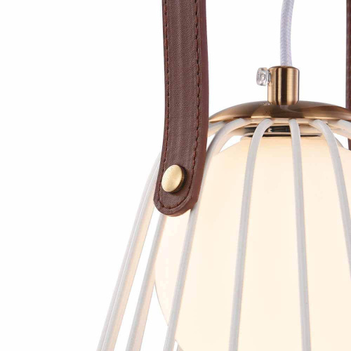 Настольная лампа Maytoni Indiana MOD544TL-01W Настольная лампа Maytoni Indiana MOD544TL-01W