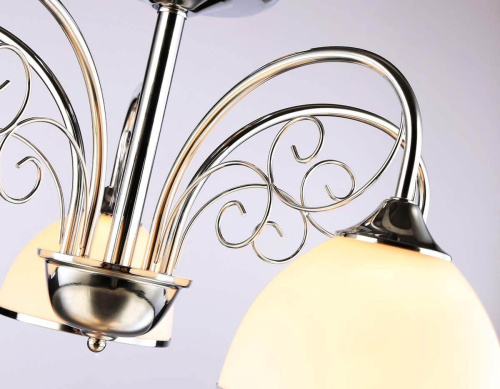 Потолочная люстра Ambrella light Traditional TR3182 Потолочная люстра Ambrella light Traditional TR3182