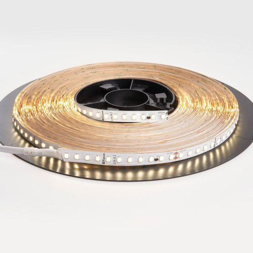 Светодиодная лента Feron 9,6W/m 120LED/m 2835SMD белый 20M LS520 41277 Светодиодная лента Feron 9,6W/m 120LED/m 2835SMD белый 20M LS520 41277
