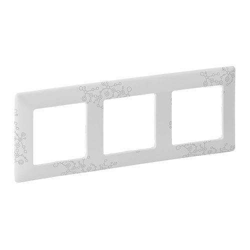 Рамка 3-постовая Legrand Valena Life Эл Грей белый 754123 Рамка 3-постовая Legrand Valena Life Эл Грей белый 754123