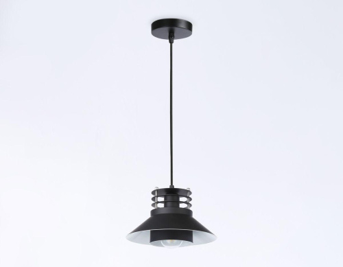Подвесной светильник Ambrella light Traditional TR8172 Подвесной светильник Ambrella light Traditional TR8172