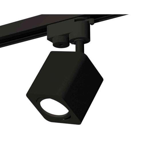 Комплект трекового светильника Ambrella light Track System XT7813010 SBK черный песок (A2521, C7813, N7711) Комплект трекового светильника Ambrella light Track System XT7813010 SBK черный песок (A2521, C7813, N7711)