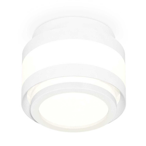 Комплект накладного светильника Ambrella light Techno Spot XS (C8418, N8412) XS8418002 Комплект накладного светильника Ambrella light Techno Spot XS (C8418, N8412) XS8418002