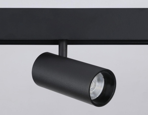Трековый светодиодный светильник Ambrella light Track System Magnetic GL3833 Трековый светодиодный светильник Ambrella light Track System Magnetic GL3833