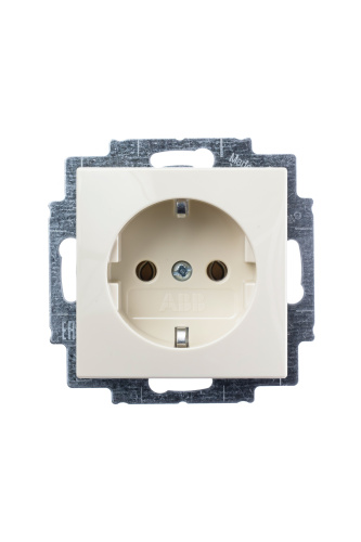 Розетка ABB Basic55 Schuko с/з 16A 250V безвинтовой зажим слоновая кость 2CKA002011A3857 Розетка ABB Basic55 Schuko с/з 16A 250V безвинтовой зажим слоновая кость 2CKA002011A3857