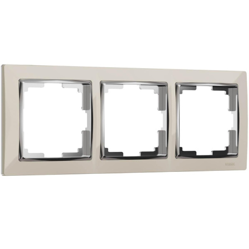 Рамка Werkel Snabb на 3 поста слоновая кость WL03-Frame-03-ivory 4690389046322 Рамка Werkel Snabb на 3 поста слоновая кость WL03-Frame-03-ivory 4690389046322