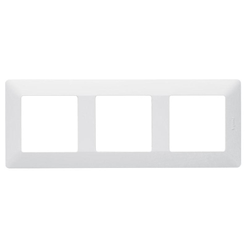 Рамка 3-постовая Legrand Valena Life Белая 754003 Рамка 3-постовая Legrand Valena Life Белая 754003