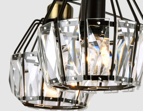 Потолочная люстра Ambrella light Traditional TR5870 Потолочная люстра Ambrella light Traditional TR5870