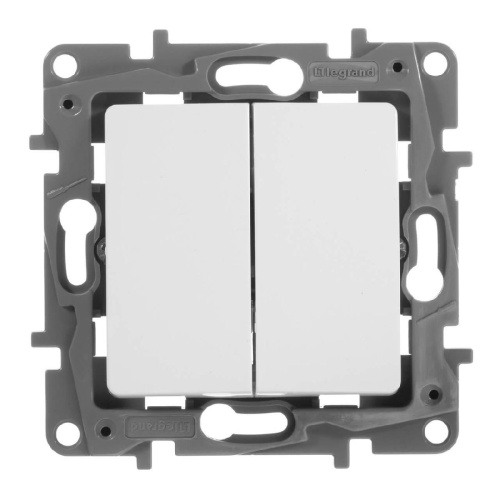 Переключатель двухклавишный Legrand Etika 10A 250V белый 672212 Переключатель двухклавишный Legrand Etika 10A 250V белый 672212
