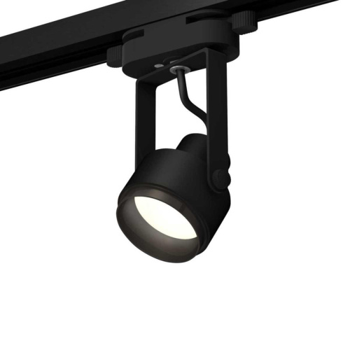 Комплект трекового светильника Ambrella light Track System XT (C6602, N6121) XT6602020 Комплект трекового светильника Ambrella light Track System XT (C6602, N6121) XT6602020