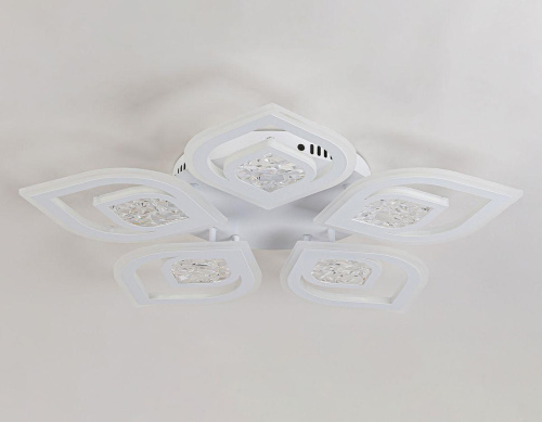 Потолочная светодиодная люстра Ambrella light Acrylica Original FA4292 Потолочная светодиодная люстра Ambrella light Acrylica Original FA4292