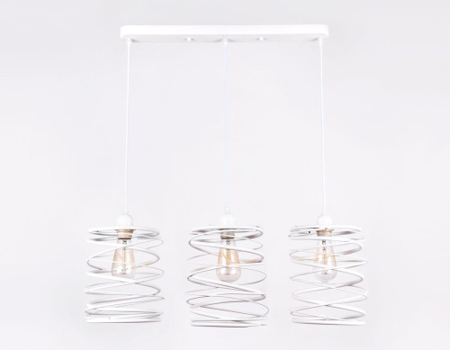Подвесной светильник Ambrella light Traditional TR8402